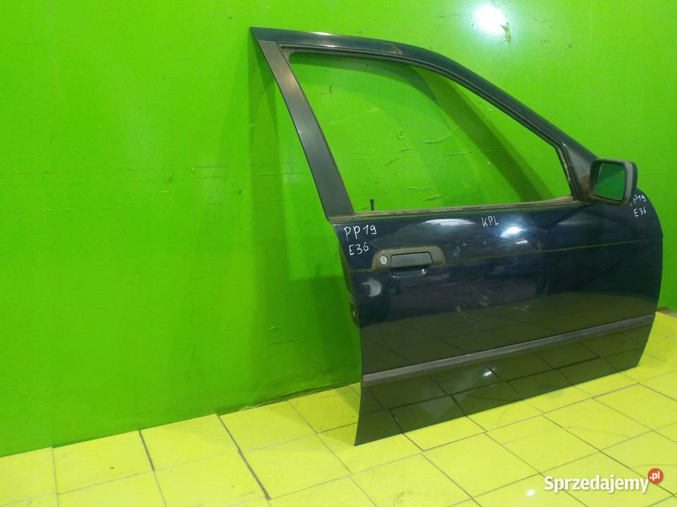 BMW 3 E36 95r 4D drzwi prawe przod kompletne Motoryzacja Suków