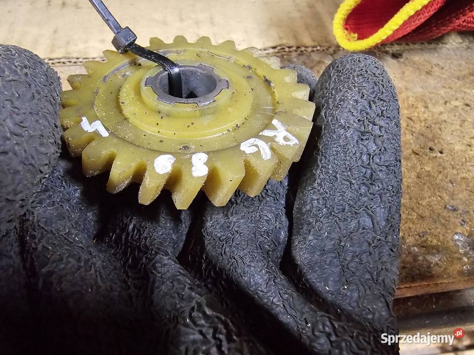 Suzuki RG 80 zębatka tryb plastikowa rg80 rmx dolnośląskie Jelenia Góra