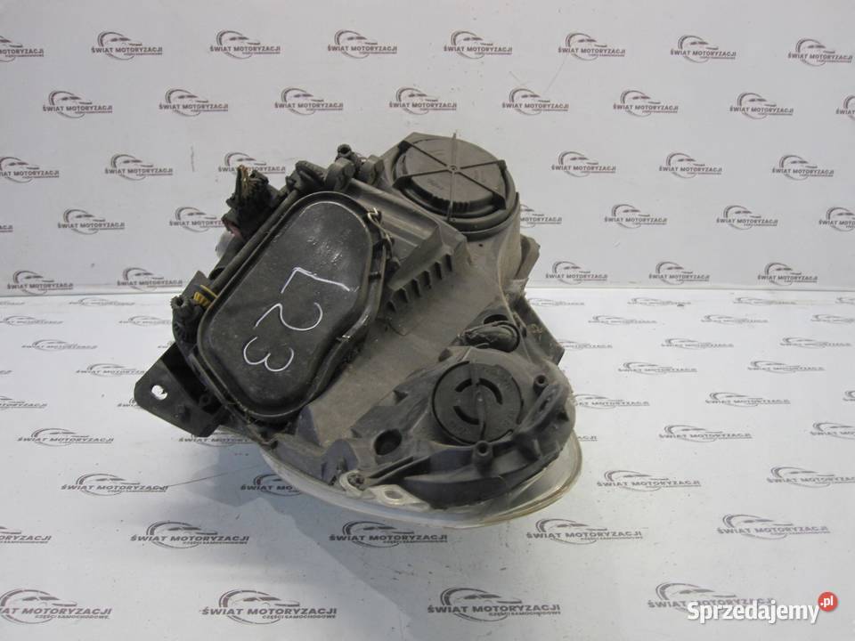 OPEL CORSA D lampa prawa przód 89391390 13186384 osobowe