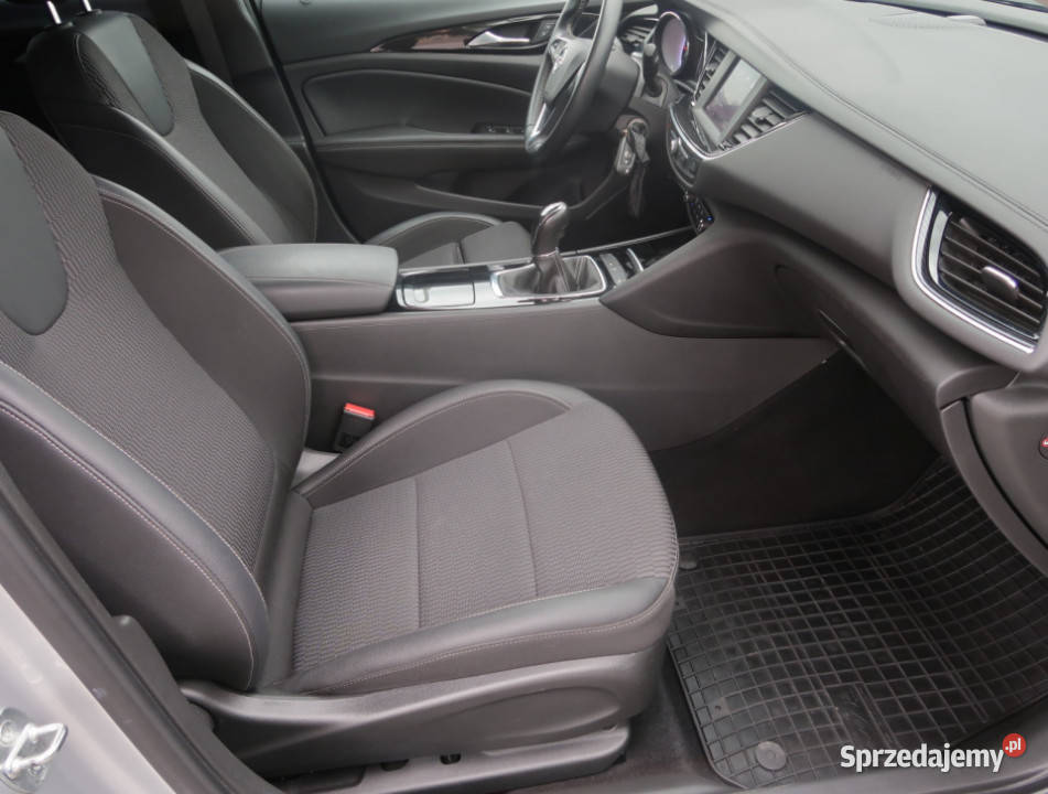 Opel Insignia 15 Turbo srebrny Lublin