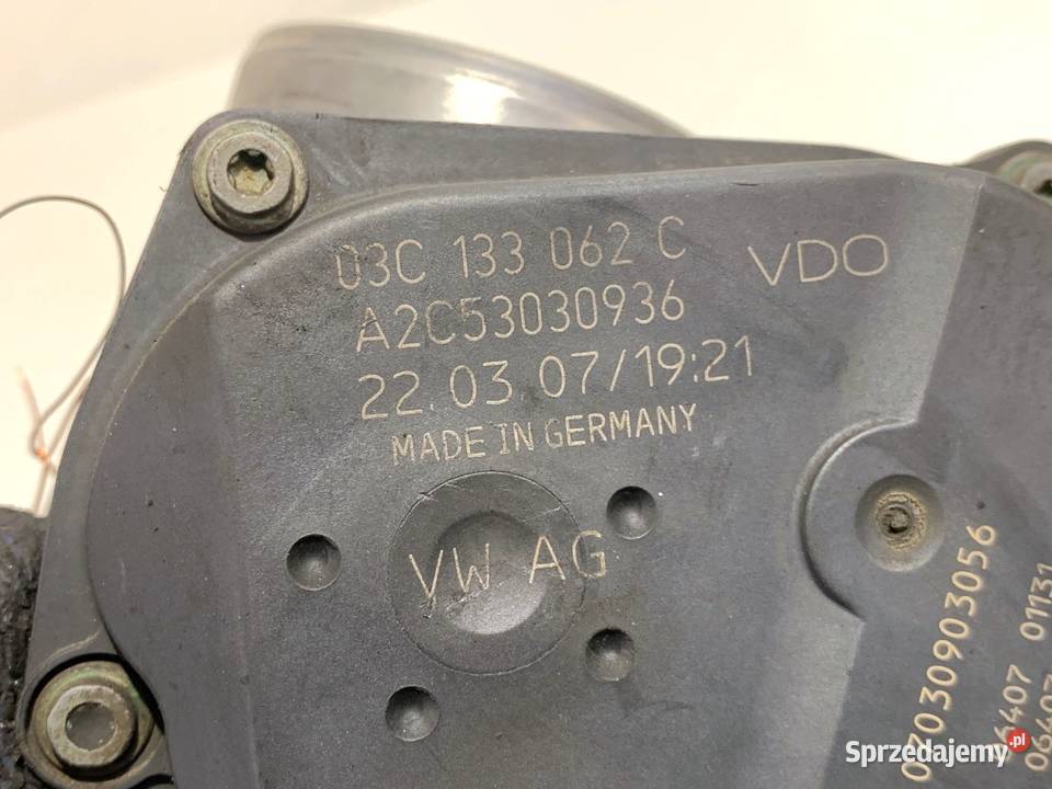 PRZEPUSTNICA SKODA ROOMSTER 03C133062C 16 105