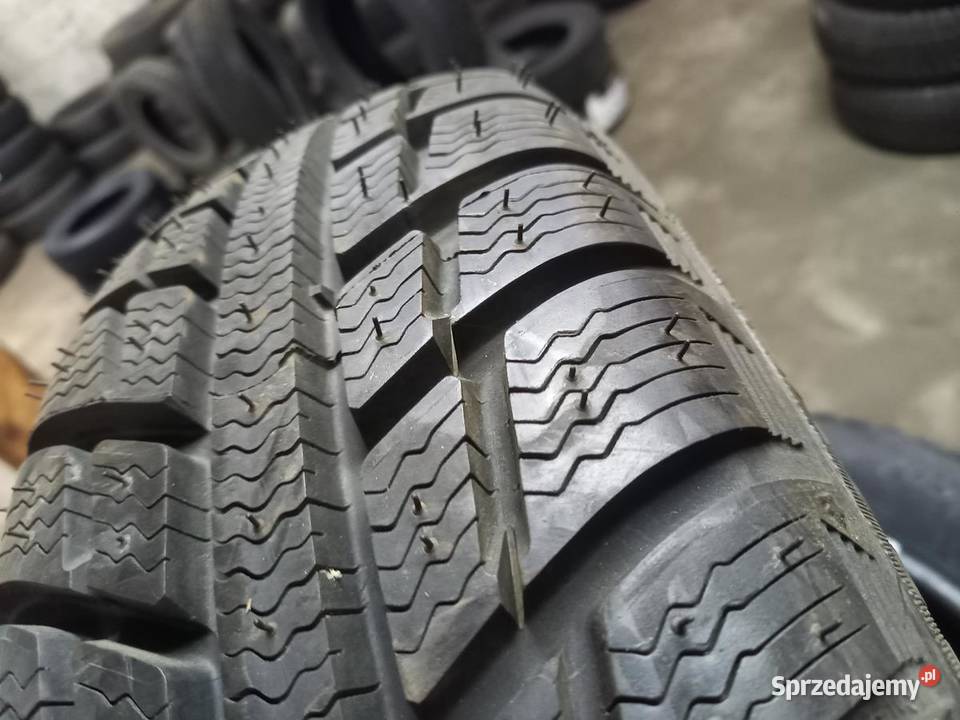 4x Opona NIEUŻYWANA ZIMOWA 15565R14 MICHELIN 149 Zaścianki
