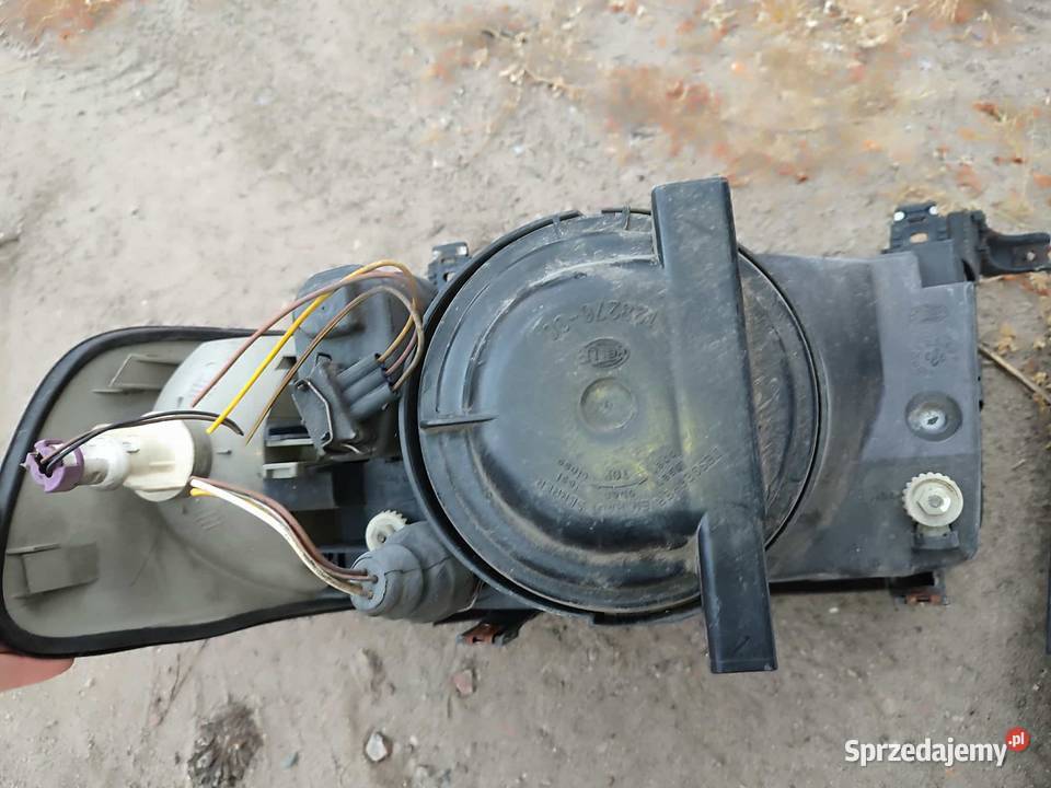 lampy przód audi 100 Kotomierz