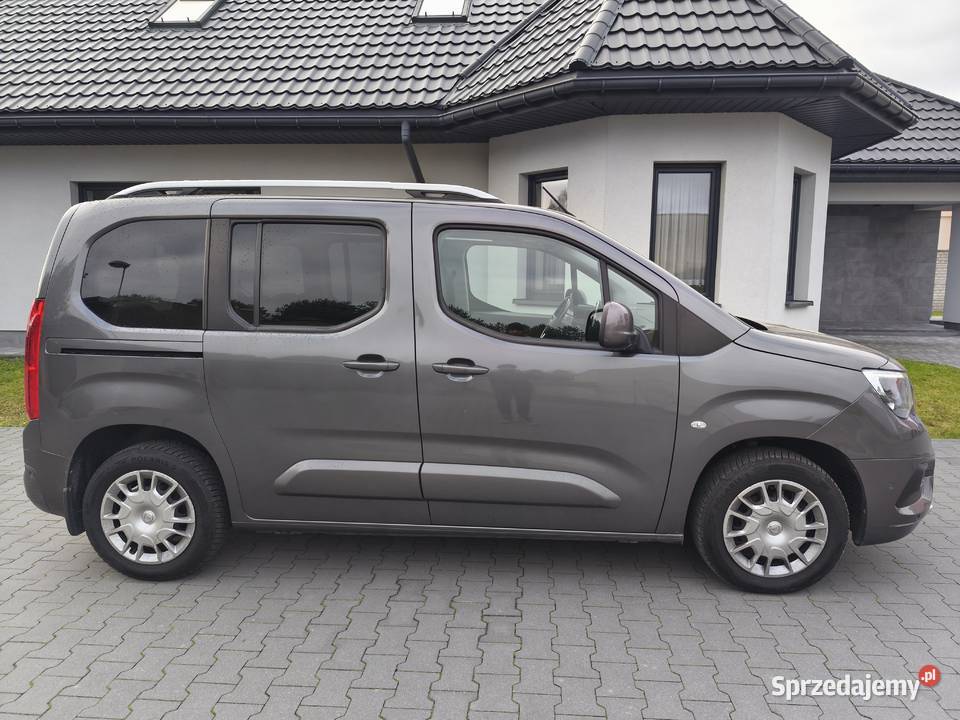 Opel Combo Life panorama dach Konopiska