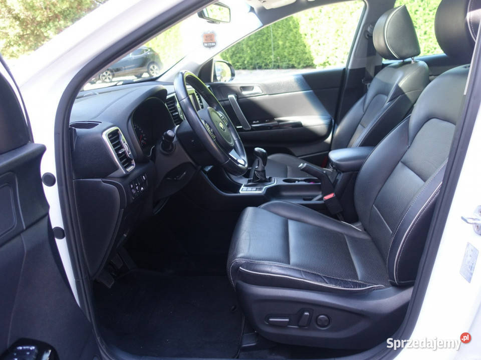 Kia Sportage 17D Ledy Navi Panorama Skóra czujnik zmierzchu sprzedam