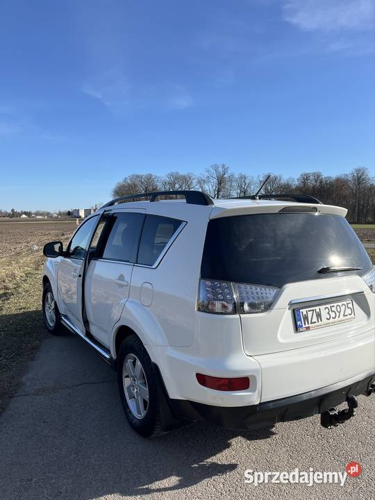 Mitsubishi Outlander 22 4x4 AWD Manual Hak Zwoleń sprzedam