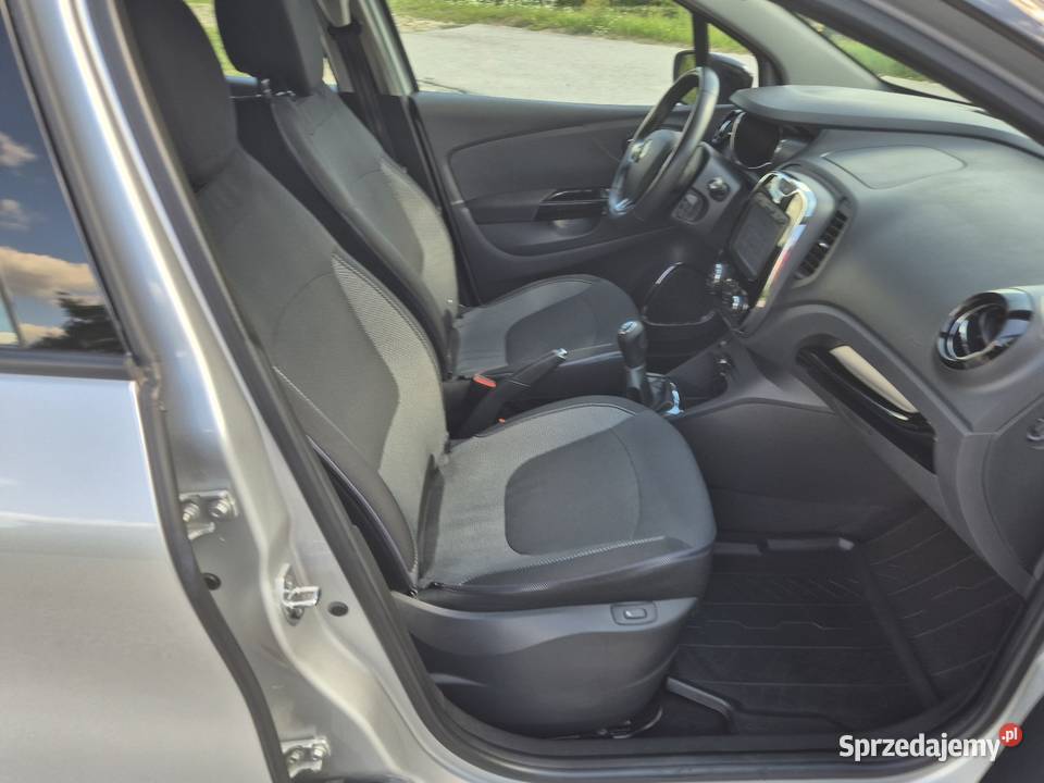 Renault Captur 2016r 09 Benzyna 90 Mały Przebieg 155916km Puławy sprzedam