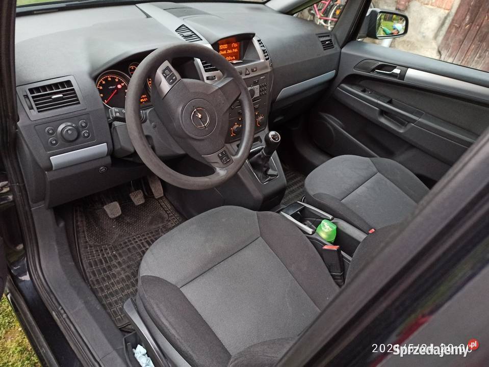 Opel Zafira B 18 LPG 7 osób hak benzyna+LPG Ścinawa