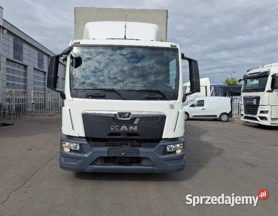 MAN TGL 8190 4x2 sypialny 70 2022 zestaw 6 nie Kraków