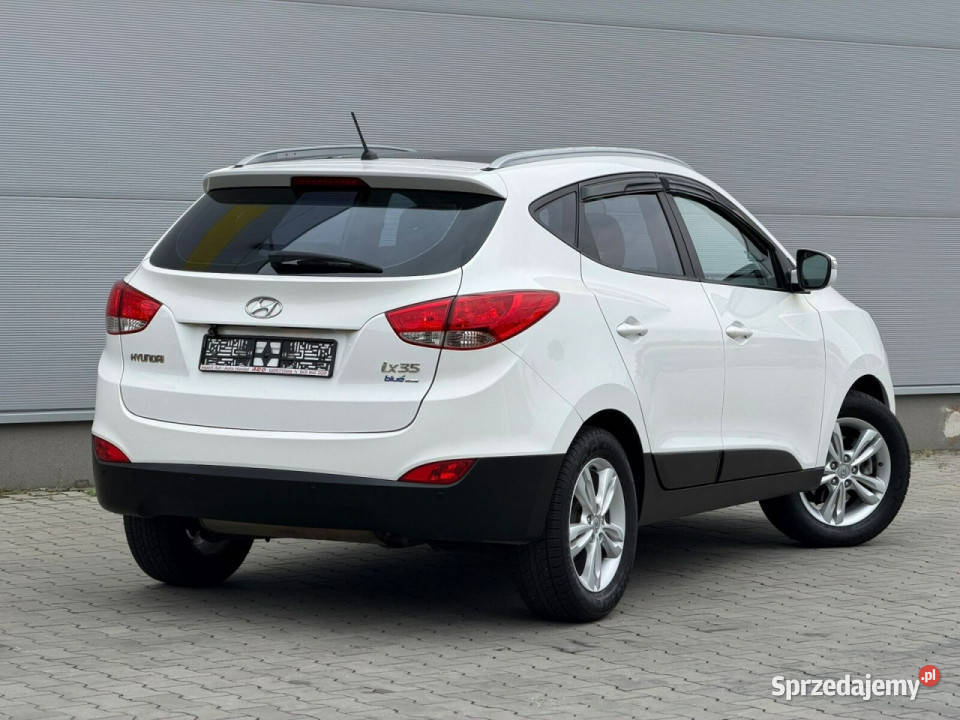 Hyundai ix35 Hyundai ix35 16 2WD blue Style ASR (kontrola trakcji) Gostynin sprzedam