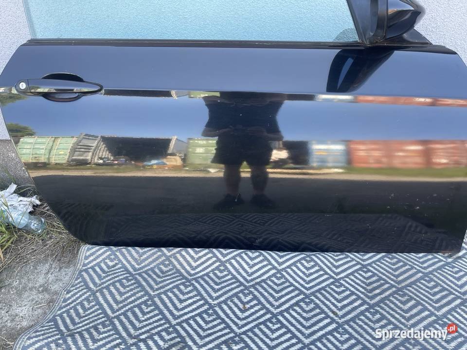 Drzwi prawy przód BMW E92 E93 475 kompletne osobowe sprzedam