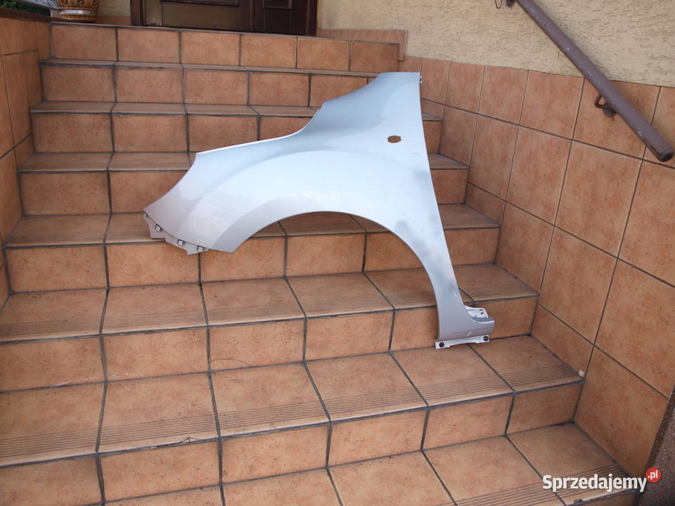 Mercedes Citan W415 błotnik lewy przód 2012 Błotniki sprzedam