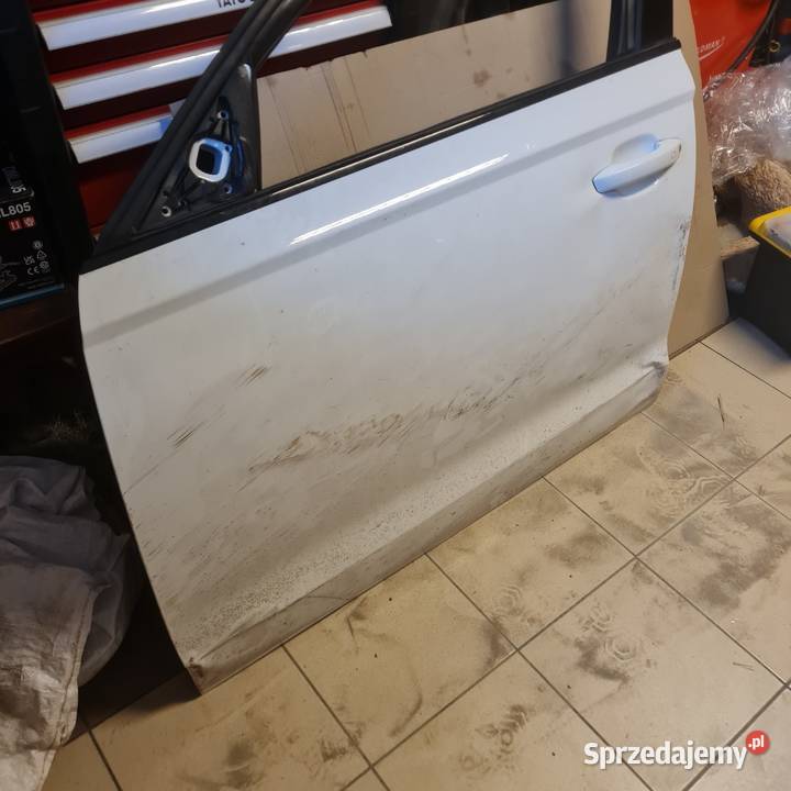 Drzwi całośc na części Audi A6 C7 osobowe pomorskie Chojnice sprzedam