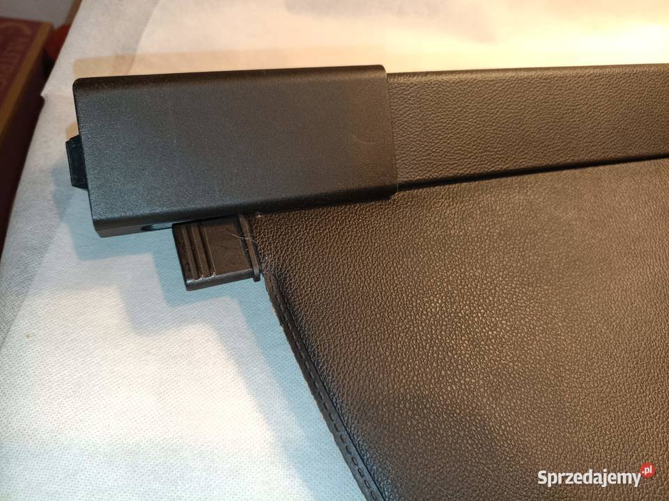 OPEL INSIGNIA A KOMBI 0817 ROLETA BAGAŻNIKA osobowe małopolskie Andrychów