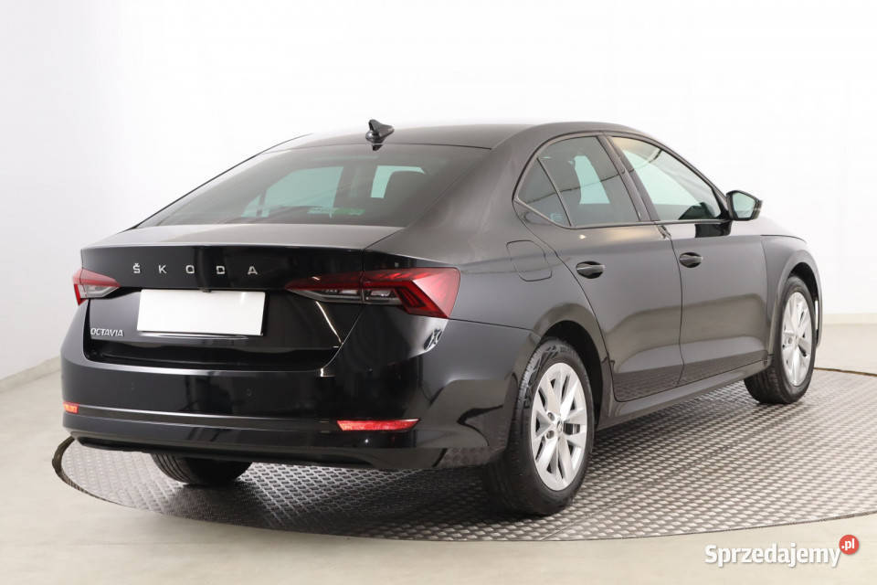 Skoda Octavia 15 TSI