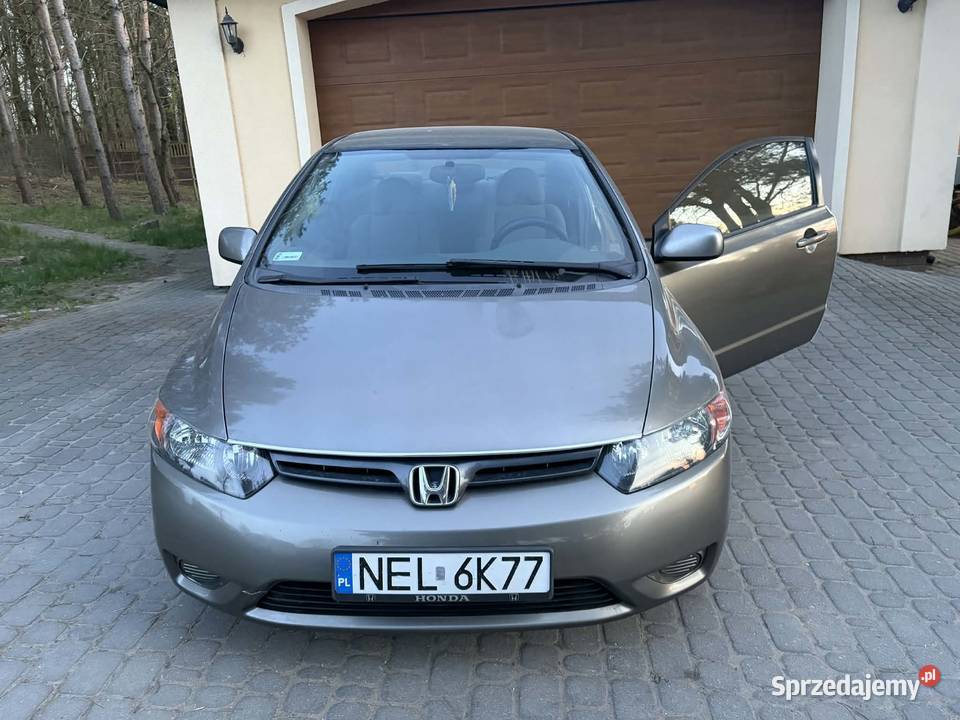 Honda Civic VIII coupe 18 16v 160 Białystok
