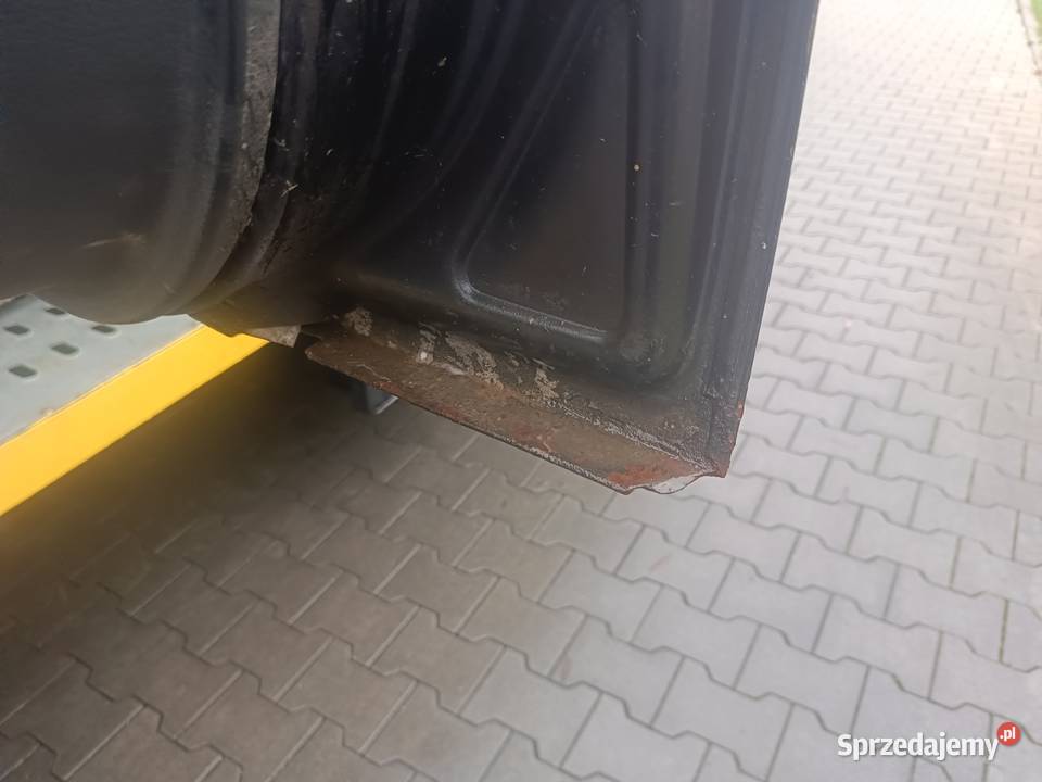 Drzwi Gołe Przód Prawa LZ5L Audi A4 B5 a40 osobowe Myszków