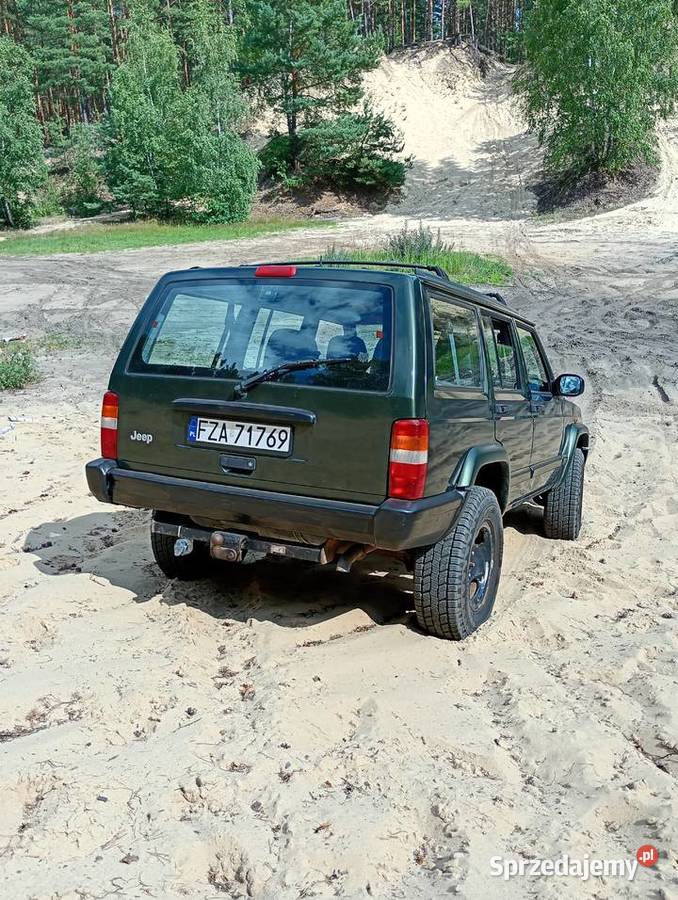 Jeep Cherokee XJ 1998r 29TD Lubsko