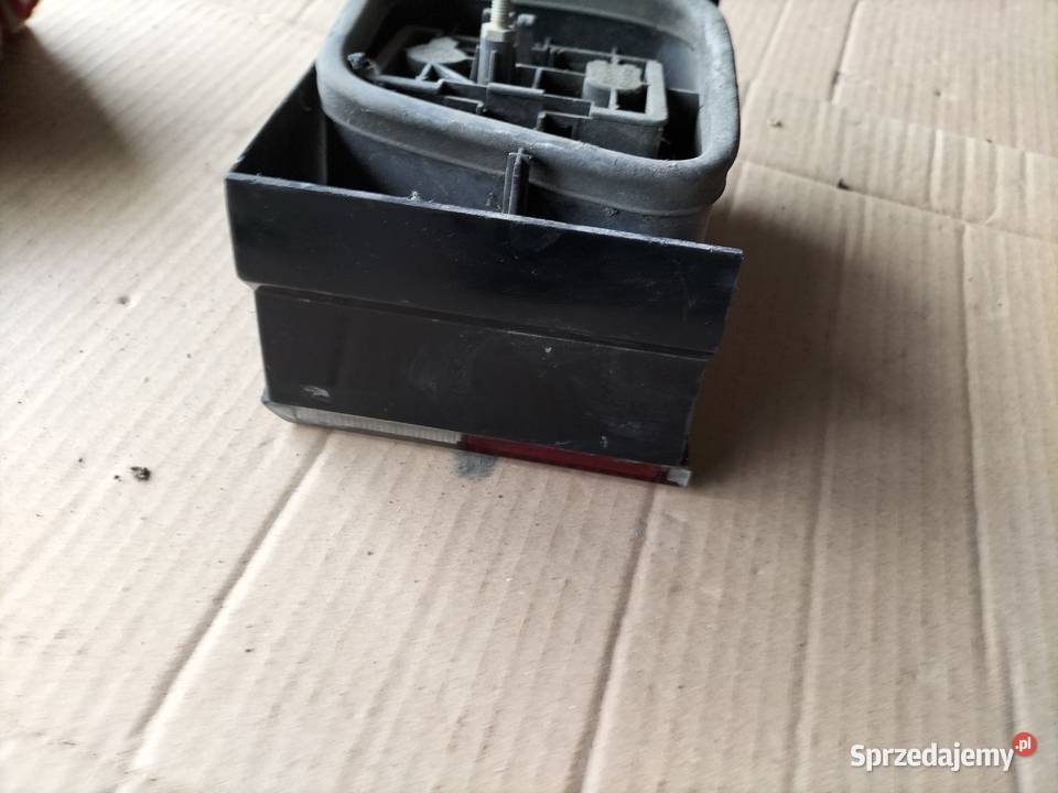 CITROEN XANTIA LAMPA TYŁ LEWA BŁOTNIK Oświetlenie Kamień-Kolonia sprzedam