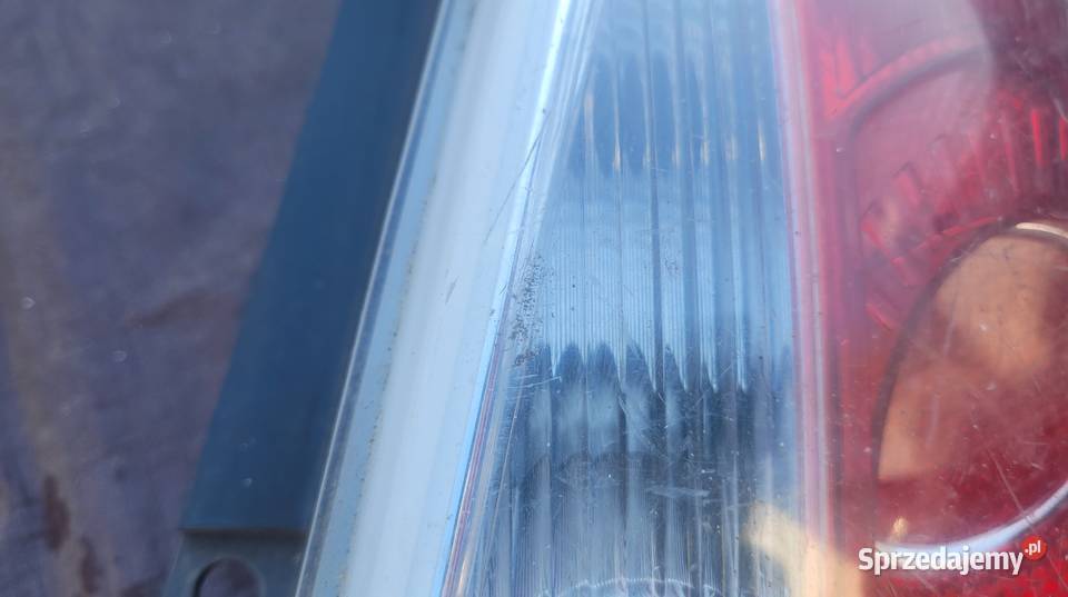 FIAT 500 LAMPA PRAWA TYŁ TYLNA EUROPA 1658 Ruda Śląska