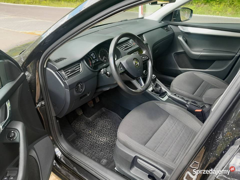 Skoda Octavia Salon Polska lakier metallic zachodniopomorskie Dębno