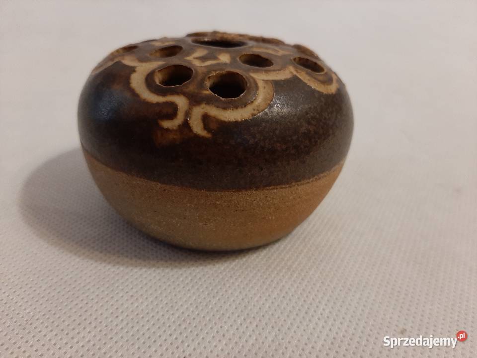 Piękny ręcznie robiony angielski wazonik do Porcelana i szkło Inowrocław