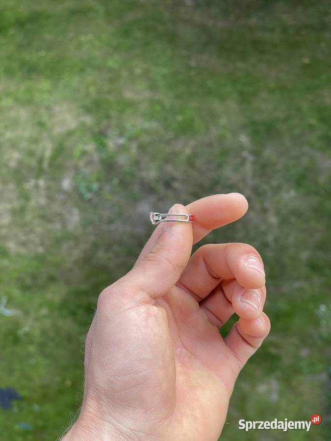 Pierścionek z diamentem naturalnym platyna 950 Lublin