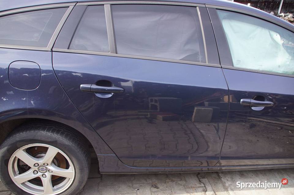 DRZWI PRAWE TYŁ VOLVO V60 CASPIAN BLUE osobowe Pozostałe Lipno