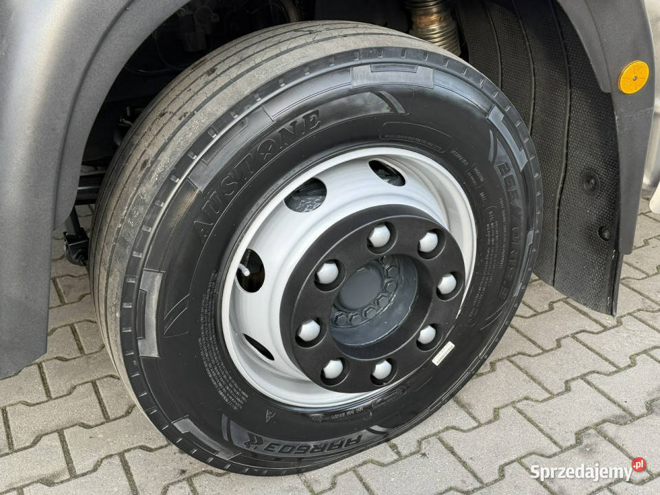 Iveco EUROCARGO 120E25 E6 Laweta Zagłebiana Samochody ciężarowe świętokrzyskie Widełki