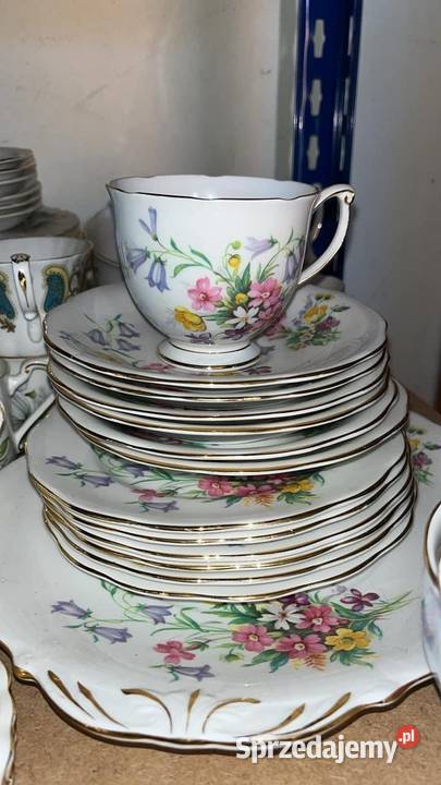 Patera Queen Anne Old Country Spray Made in Porcelana i szkło