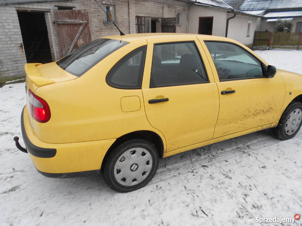 Seat Cordoba 14 MPI lakier metallic Poświętne