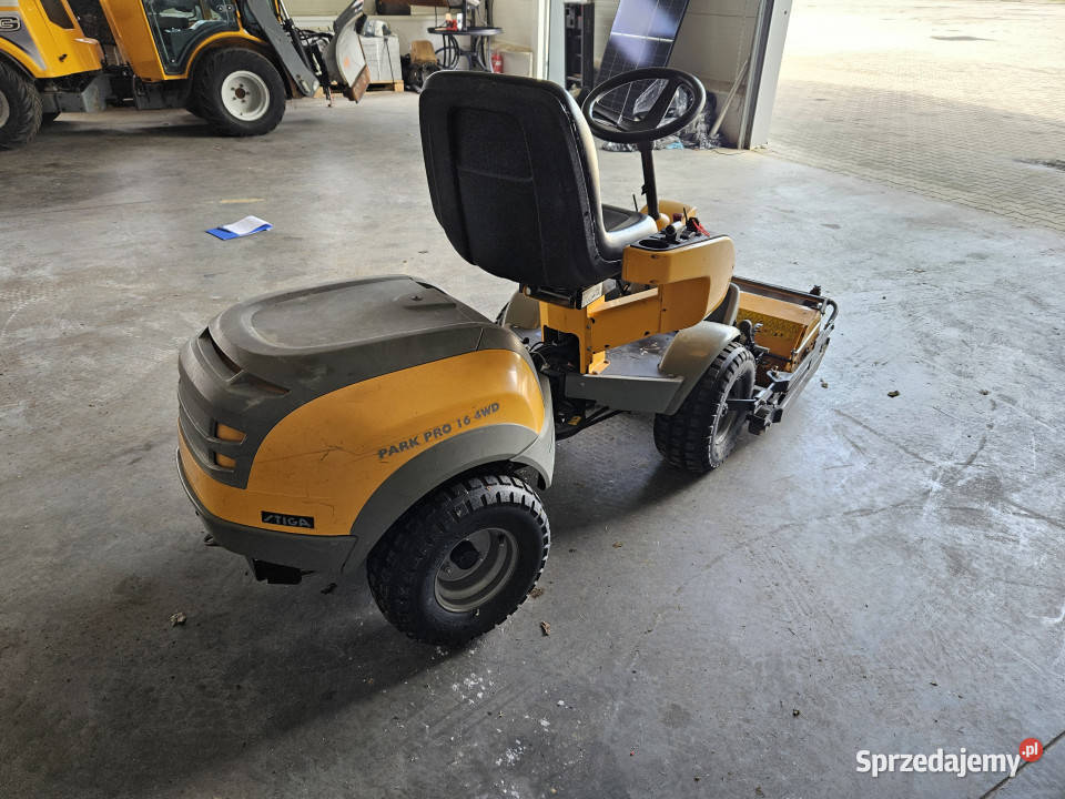 Kosiarka Stiga Park Pro 16 napęd 4x4 KUP TERAZ Biskupie-Kolonia sprzedam