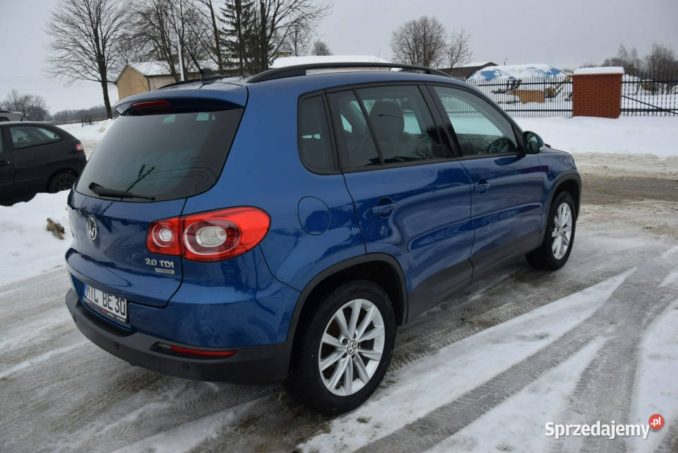 Volkswagen Tiguan 20TDI Navi Hak 2 KPL KóŁ PDC Rok produkcji 2010