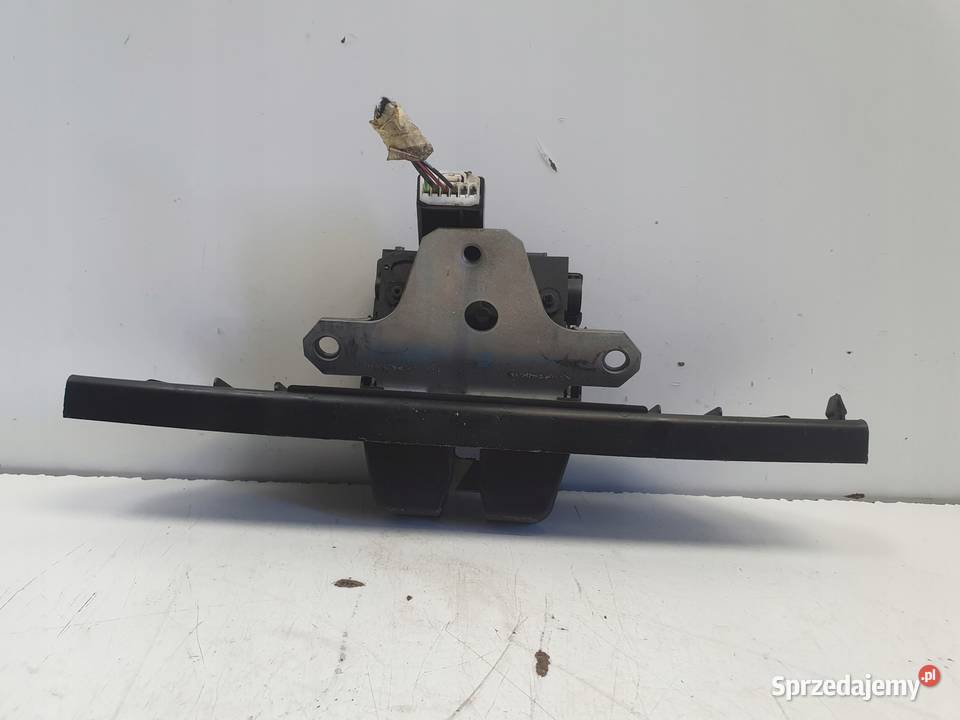 Ford Kuga I ZAMEK SZYBY BAGAŻNIKA 8V41S442A66AG osobowe Rudka