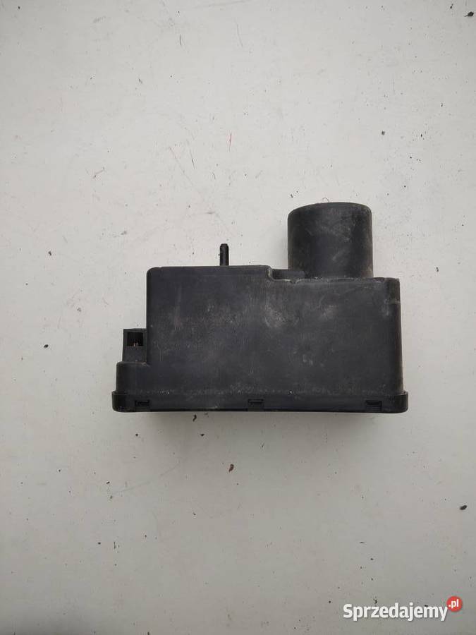 Pompka centralnego zamka VW passat b3 357962257 Krośniewice
