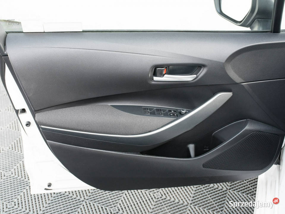 Toyota Corolla GD5J13915 Comfort Kcofania 2 pomorskie Pępowo