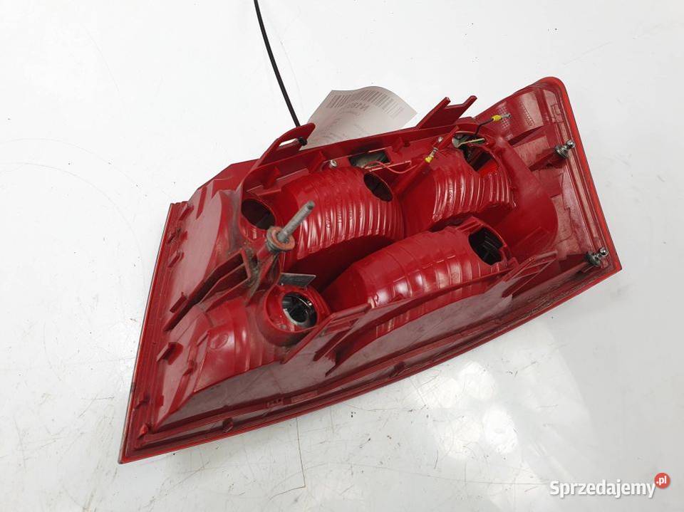LAMPA LEWA TYŁ AUDI A6 C6 4F5945095F