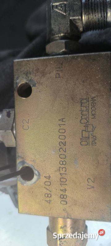 ZAWÓR BOBCAT T2556 08410138022001A Lipno
