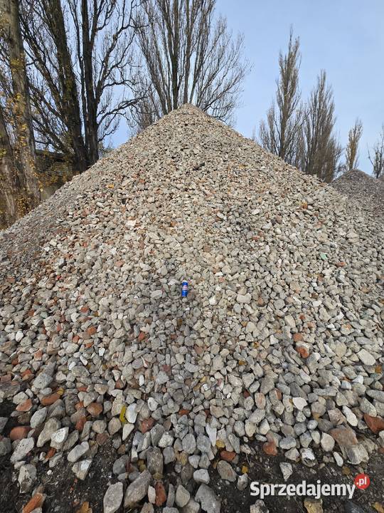 Tłuczeń ceglanobetonowy 063 mm gruz na podjazd Kórnik