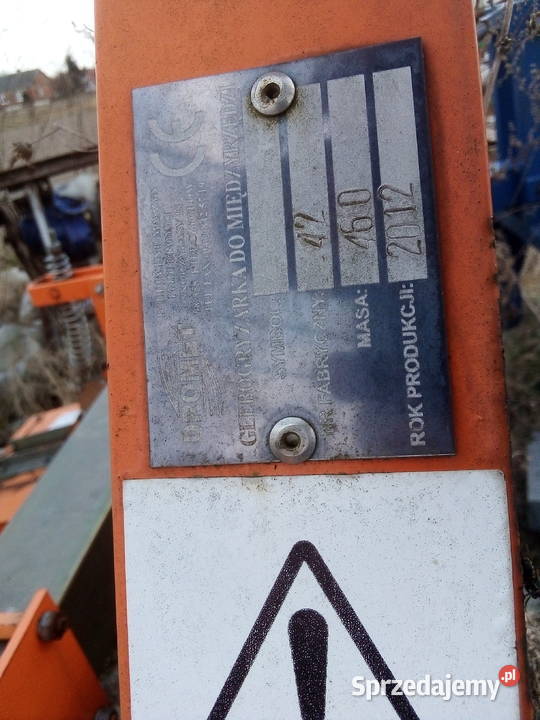 Glebogryzarka międzyrzędowa do truskawek malin Iłża