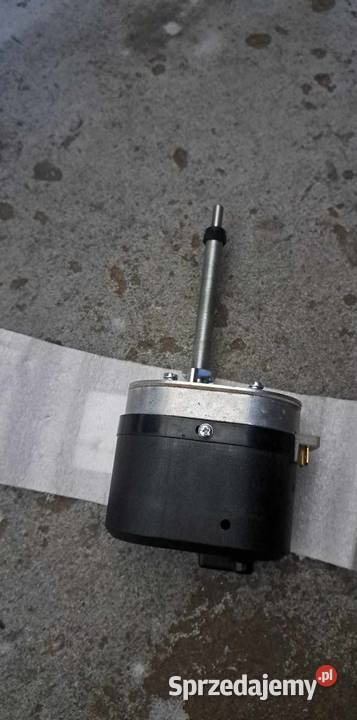 SILNIK SILNICZEK WYCIERACZEK 110MM C330 C360 Bełżyce