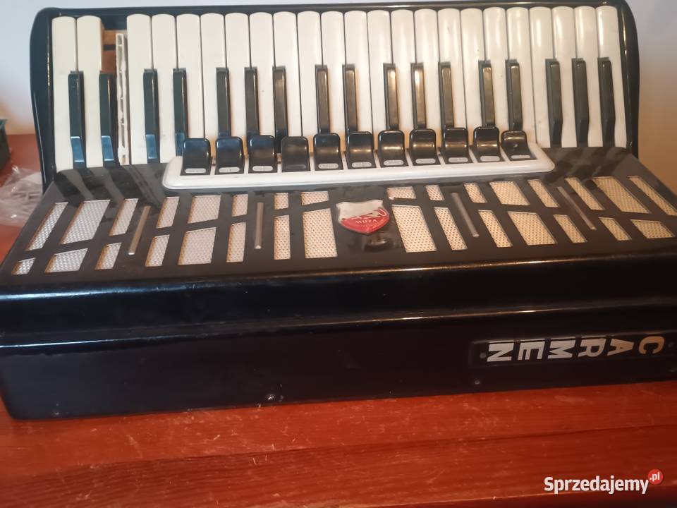 Akordenon Carmen korpus strona melodyczna Pozostałe Nowa Dęba