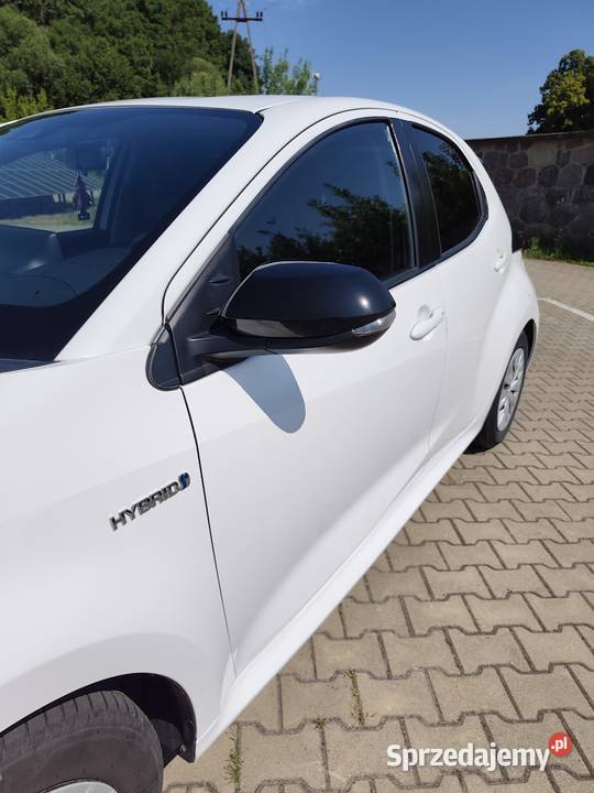 Toyota Yaris IV 15 hybryda 2021r 83 przebiegu Sońsk