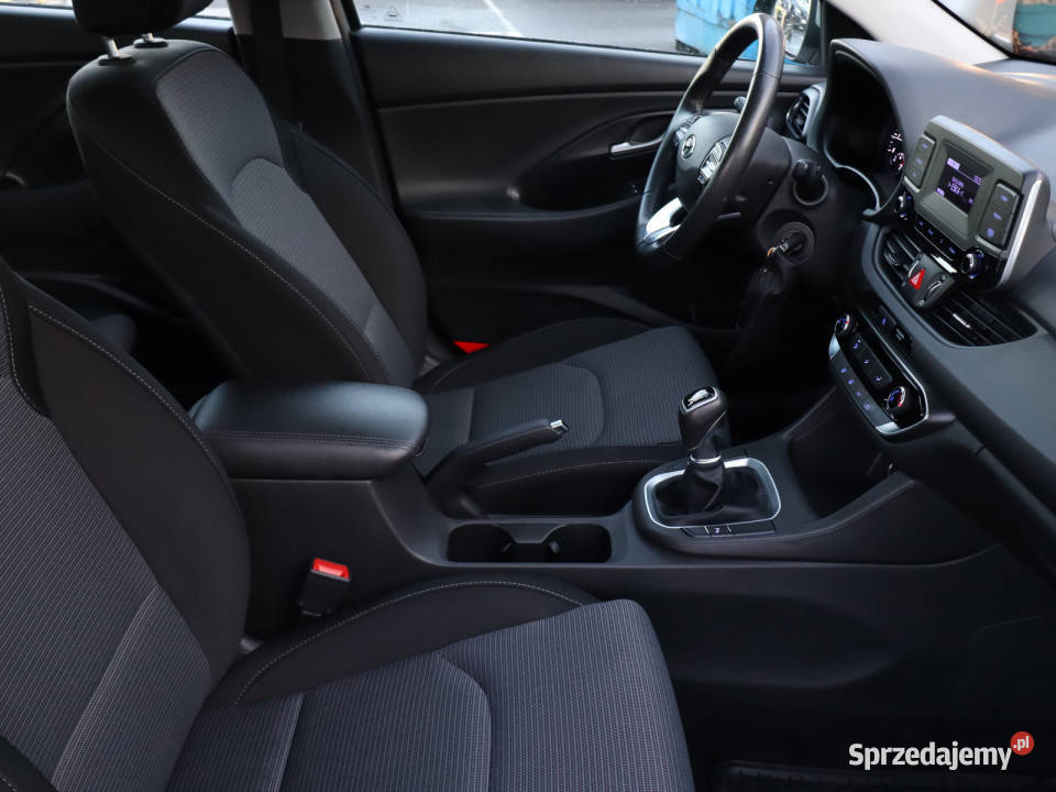 Hyundai i30 15 DPI pierwszy właściciel Bielany Wrocławskie sprzedam