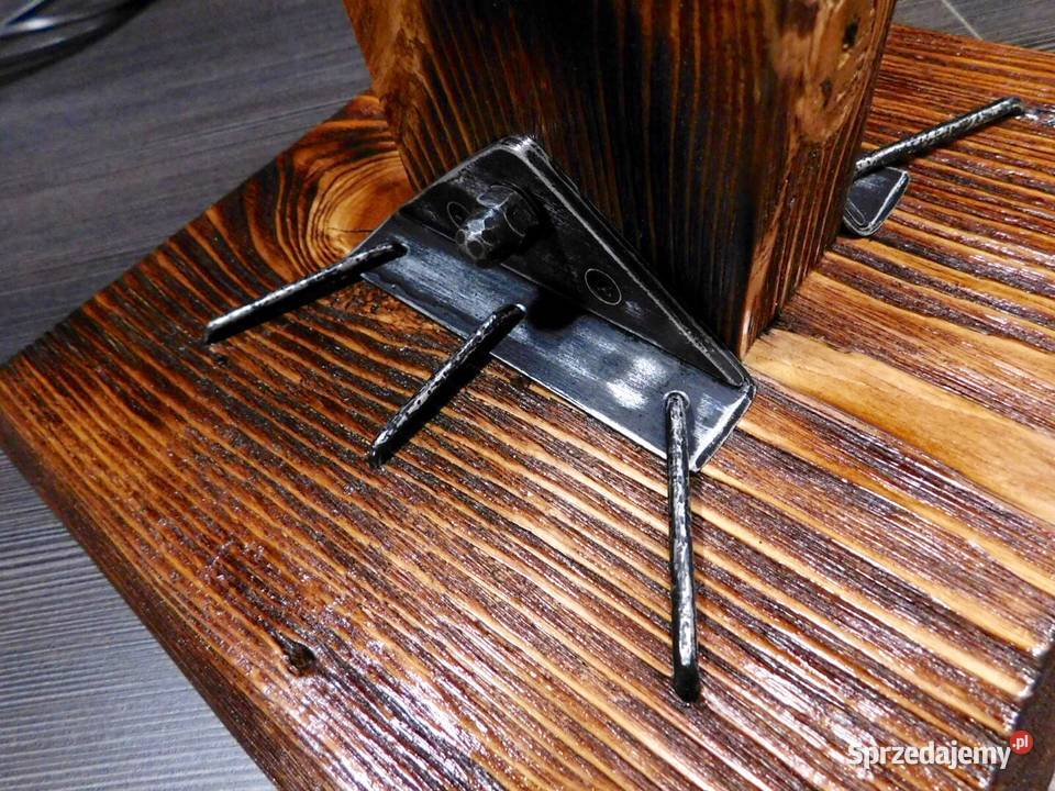 Lampa stołowa z drewna i staroci odcienie brązowego pomorskie Słupsk