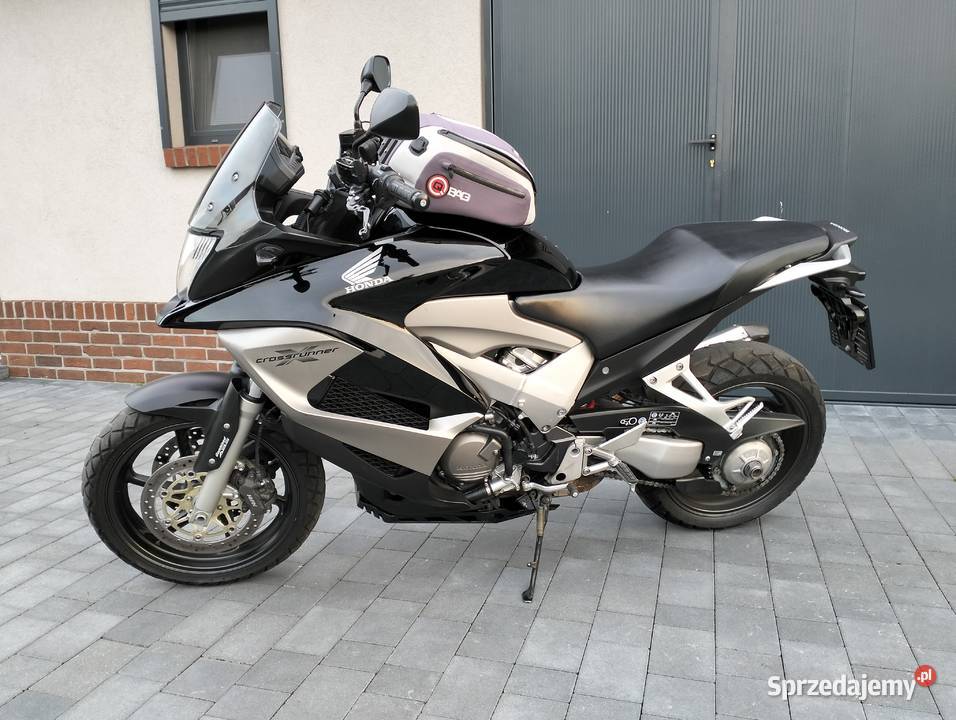 Honda VFR 800X crossrunner ABS akrapovic 34 Honda
