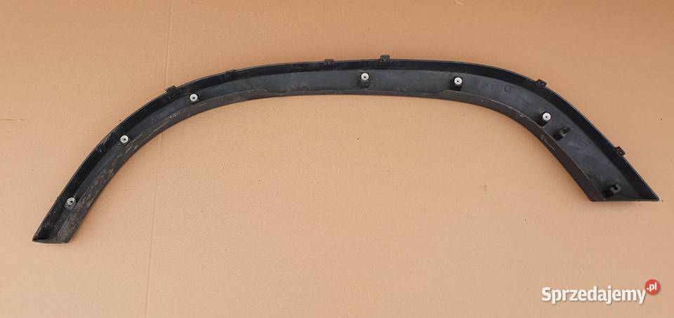 VOLVO FH4 NAKŁADKA BŁOTNIKA LISTWA BANAN PRAWY Bieleń sprzedam