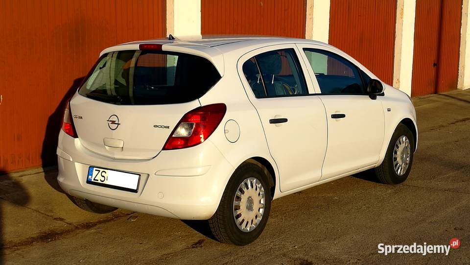 Opel Corsa 2011 5drzwi Garażowany Motoryzacja Szczecin
