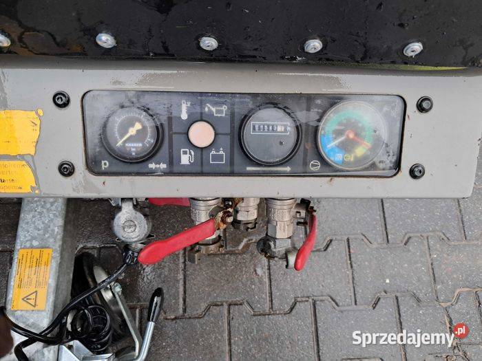 Kompresor śrubowy KAESER M 50 14r M43 ATLAS Sułów