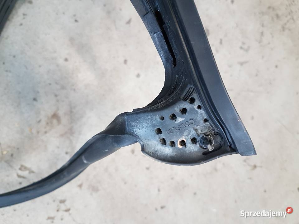 KIA CEED III HTB 20172024 USZCZELKA DRZWI LEWA Rok produkcji 2021 Turek